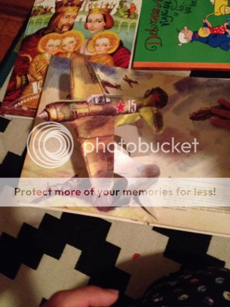 photo phot4o1_zpsc8b0070d.jpg